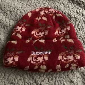 Supreme Floral Beanie